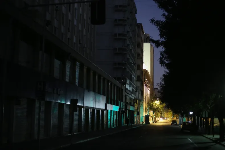 11746 corte de luz.webp