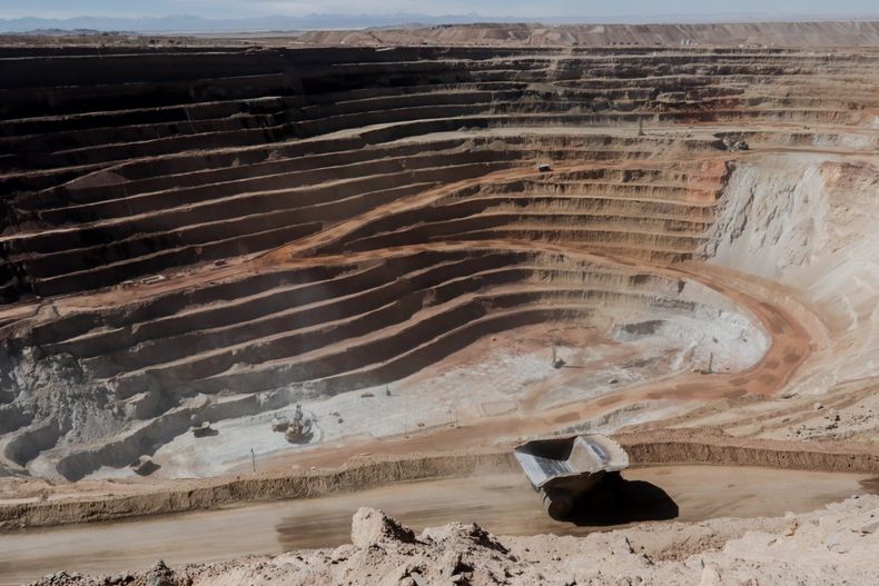 Mineria en Chile scaled.jpg