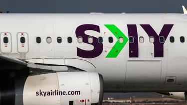 Sky exigió 6 meses de vigencia de pasaporte y frustró viaje familiar a México: Corte ordenó pagar $5,2 millones a afectados