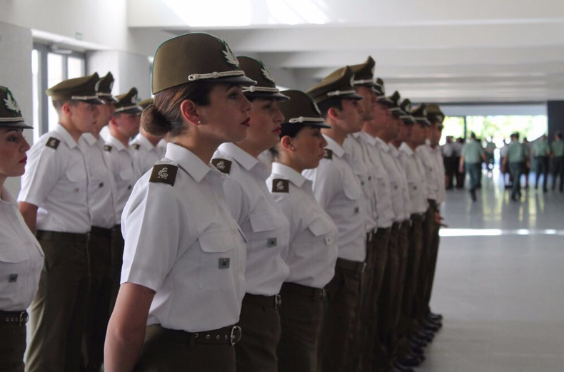 carabineros4.png
