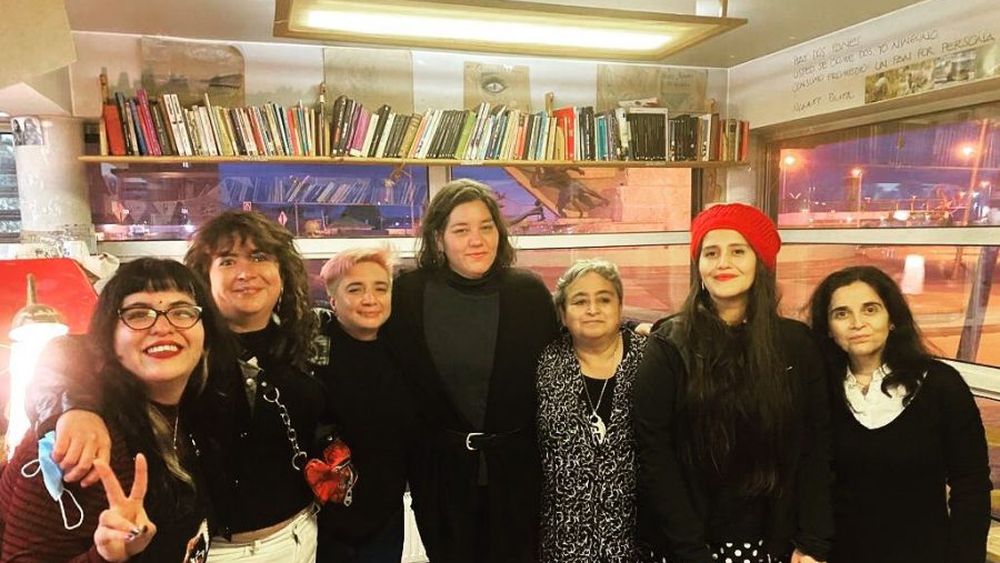 #AguanteImago!: Boric defiende café literario en Punta Arenas
