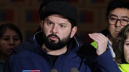 Cadem: Boric consolida alza sostenida de aprobación de ocho semanas