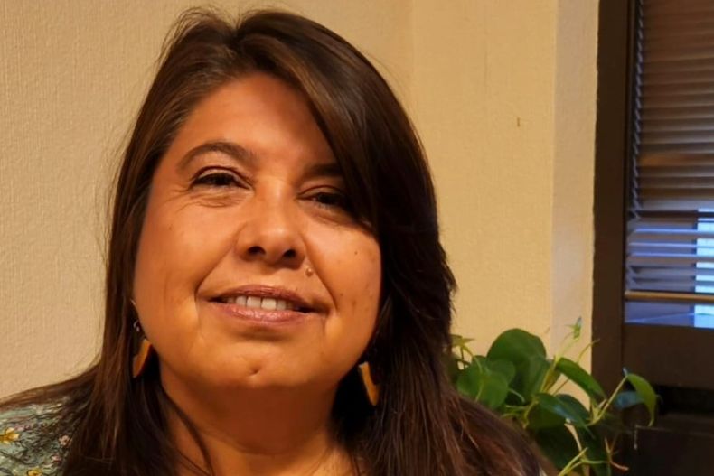 1277 claudia mix.jpg