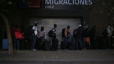 El 53,8% de los migrantes consideran que el servicio de Extranjería ha empeorado en el último año