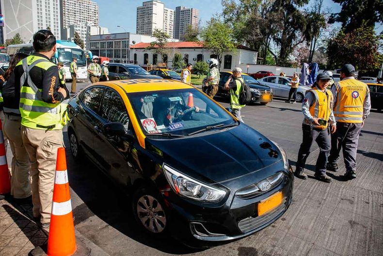 18666 restriccion vehicular en santiago.jpg