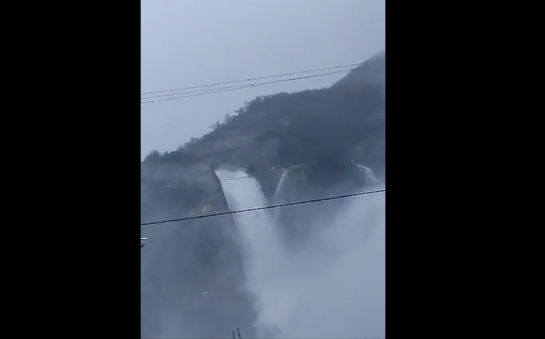 Embalse Colbun.jpg.png