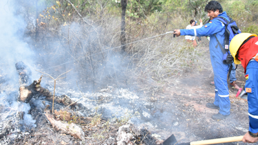 Evo Morales se perdió cerca de una hora en la selva mientras ayudaba a apagar incendios en la Amazonía