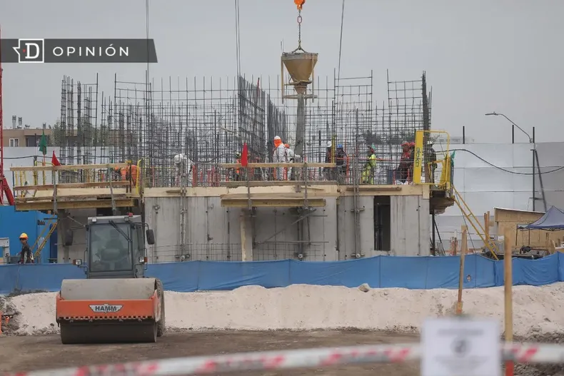 19220 personas trabajando en una construccion.webp