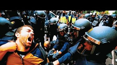 Gobierno español pide perdón por la represión en Cataluña: Hay quien sufrió una lesión o un golpe y lo lamento”