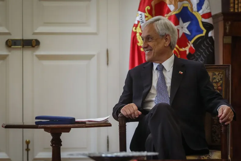 8931 a uno 1145116 1.webp