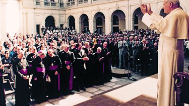 El Desconcierto | Visita_de_Juan_Pablo_a_la_PUC_33437724090 1.jpg