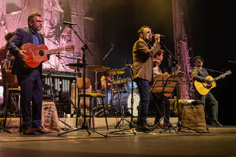 15135 los bunkers acustico.webp