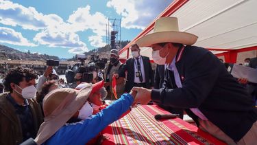 Tras su oficialización, Pedro Castillo llama “a la más amplia unidad del pueblo peruano”