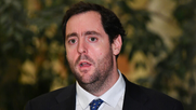 Diputado Leandro Kunstmann pide disculpas por polémicas declaraciones. Créditos: Agencia Uno. Diputado Leandro Kunstmann pide disculpas por polémicas declaraciones. Créditos: Agencia Uno.