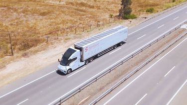 Camiones eléctricos que operan sin diésel y refrigeran mediante energía solar cambian el paradigma logístico Camiones eléctricos que operan sin diésel y refrigeran mediante energía solar cambian el paradigma logístico