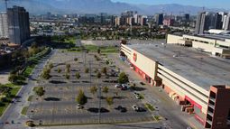 Malls deben permanecer cerrados en las comunas que se realizan primarias este domingo