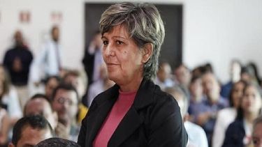 Alcaldesa brasileña cumple promesa y renuncia a su mandato por fanatismo hacia Bolsonaro