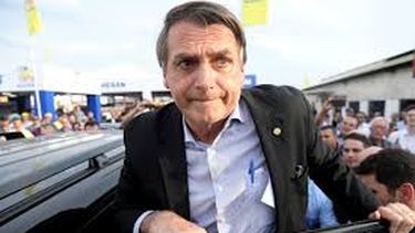 Bolsonaro insiste ante pastores evangélicos en que quiere elecciones limpias