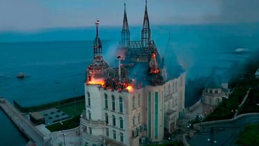 VIDEO| Rusia bombardea y destruye ‘Castillo de Harry Potter’ con un misil: Reportan muertos