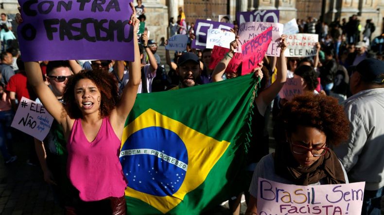 mujeres_contra_bolsonaro_ok 1.jpg
