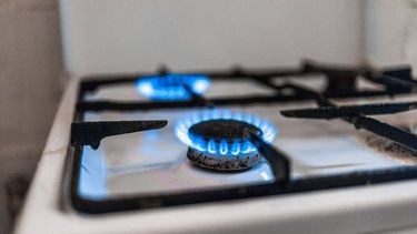 El Desconcierto | Cocina gas encendida_ 1.jpg