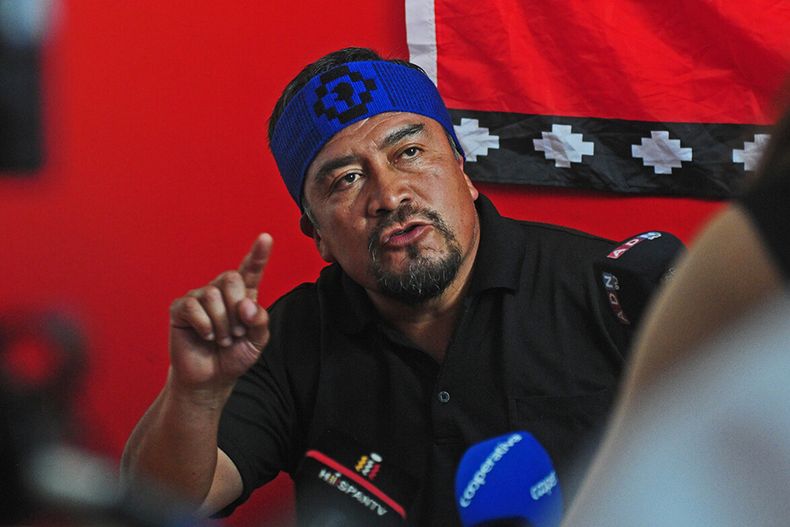 Hector Llaitul.jpg