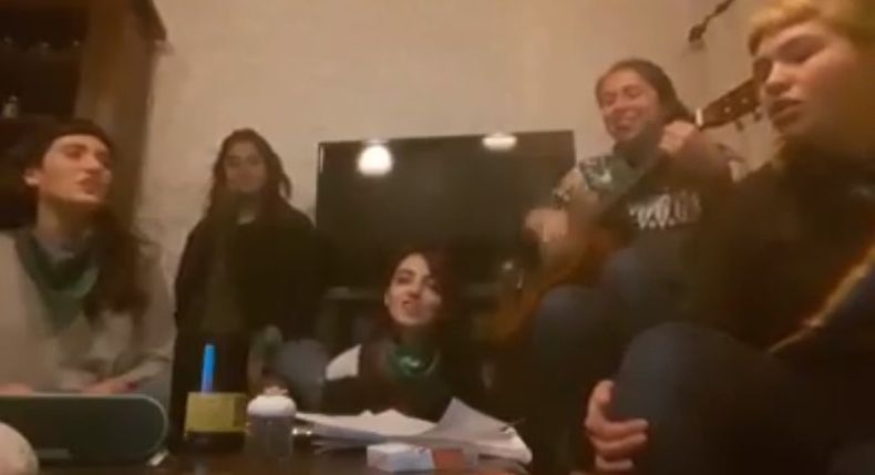 FireShot Capture 495 Facebook https___www.facebook.com_nancy.ailigo_videos_1797252360321828_.jpg