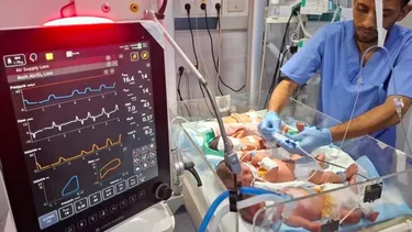 Es devastador: Bebés prematuros de Gaza luchan por sobrevivir compartiendo incubadoras de hasta 5 a falta de insumos