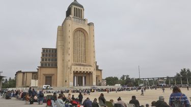 Sanadora de Rosario: Casi 6.000 personas hacen fila en Templo de Maipú