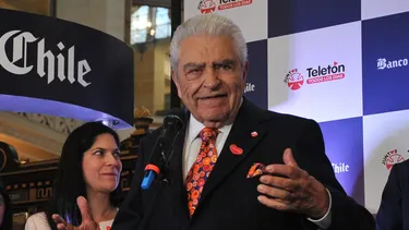 Don Francisco denuncia que Aeropuerto de Pudahuel no está habilitado para personas con movilidad reducida
