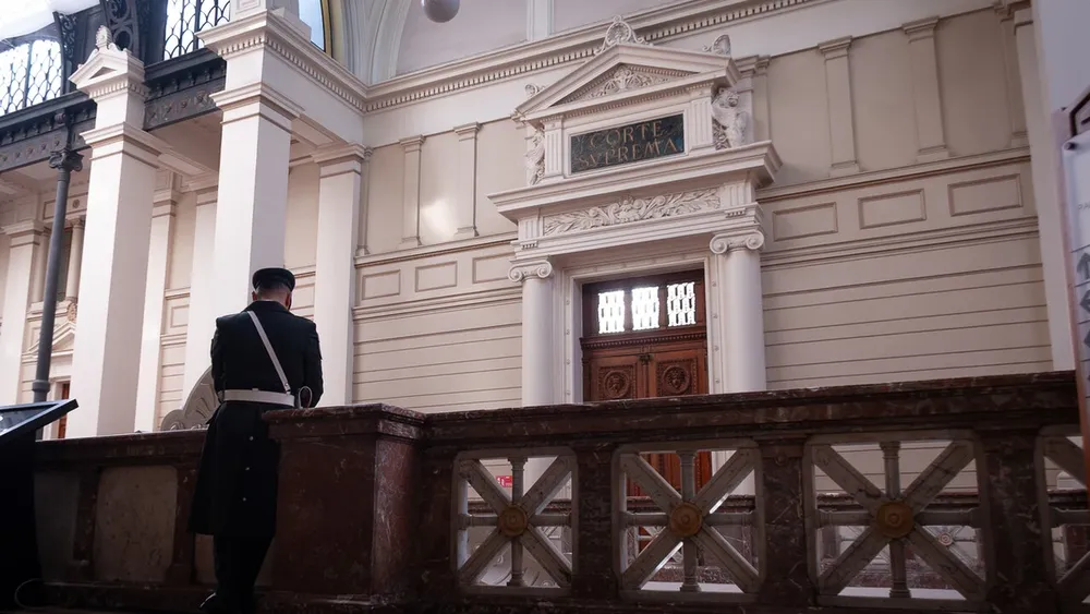 Familia de menor golpeado en Temuco consigue en tribunales que padres del agresor les paguen $11,4 millones