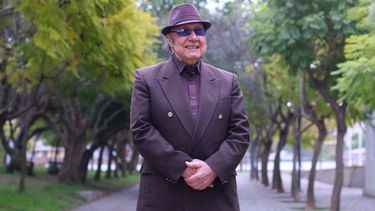 El Desconcierto | 4354 cesar olivares icono de la bohemia portena.jpg