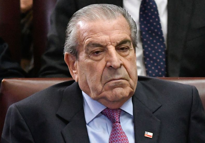 Eduardo Frei apoya a la candidata de derecha en Perú - Agencia Uno
