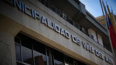 34 vecinos denunciaron a ambulantes que ocupaban veredas y generaban riñas en Viña: Suprema ordena impedir su instalación