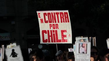 El Desconcierto | Chile_en_contra scaled.jpg