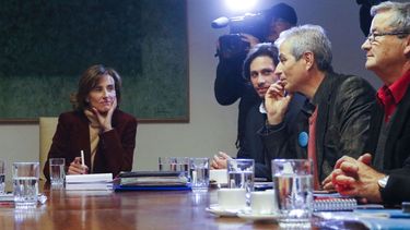 El paro sigue: Profesores rechazan propuesta del gobierno