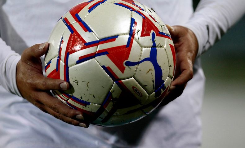 futbolista no logra bajar funa por no asumir paternidad: no hay vulneracion de derecho.jpg