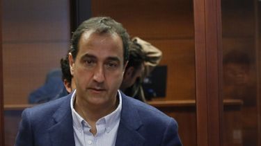 Experta por cenas de Zalaquett con todo el espectro político: Daña confianza en partidos