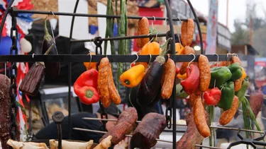 Médico familiar alerta por descompensaciones en adultos mayores durante Fiestas Patrias: Eviten exceso de sal y alcohol