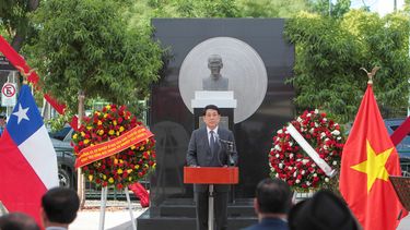 Miembro de delegación diplomática de Vietnam es detenido por Carabineros por denuncia sexual