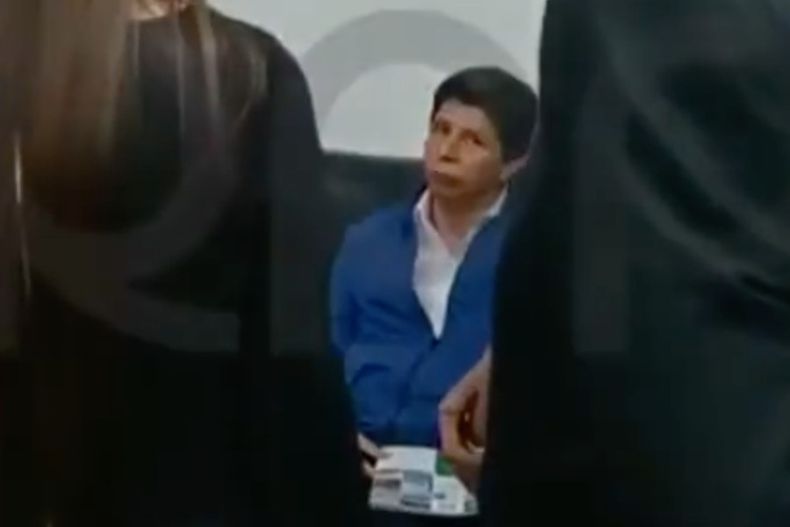 Pedro Castillo detenido.jpg