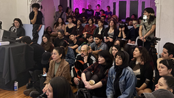 La Ventana Cine Club festeja su primer año de exhibición alternativa con teatro en miniatura y performance fílmica La Ventana Cine Club festeja su primer año de exhibición alternativa con teatro en miniatura y performance fílmica