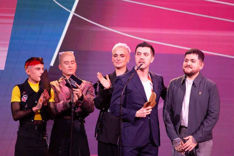 18692 73 gepe premio.jpg