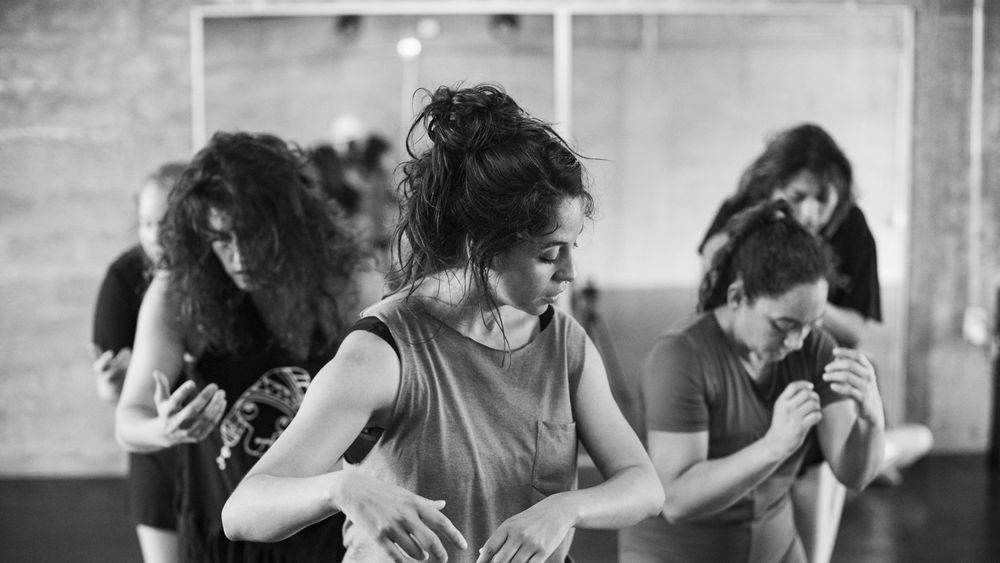 Compañía de Teatro Hermanos Ibarra Roa convoca a ser parte de su próxima propuesta de Danza Ciudadana