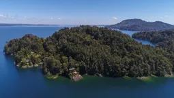 Desde US$ 360 mil: Se venden más de 10 islas privadas y otros grandes terrenos naturales en el sur de Chile