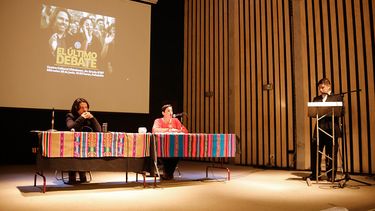 El Desconcierto | debate.jpg