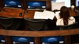 Data Influye: Casi 30% dice sentir rabia y escepticismo frente al proceso constituyente