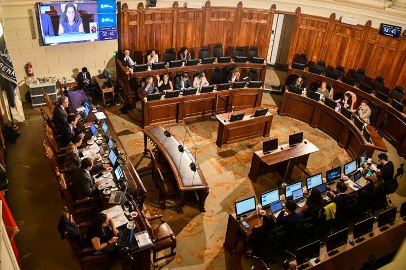 Hemicilo Senado e1681428858654.jpg