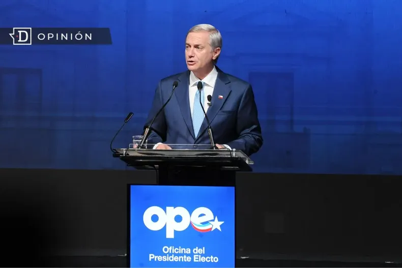 29470 jose antonio kast en la presentacion de ministros.webp