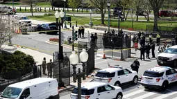 Hombre irrumpió el Capitolio de EE.UU. y atacó a la guardia del lugar: Al menos dos muertos
